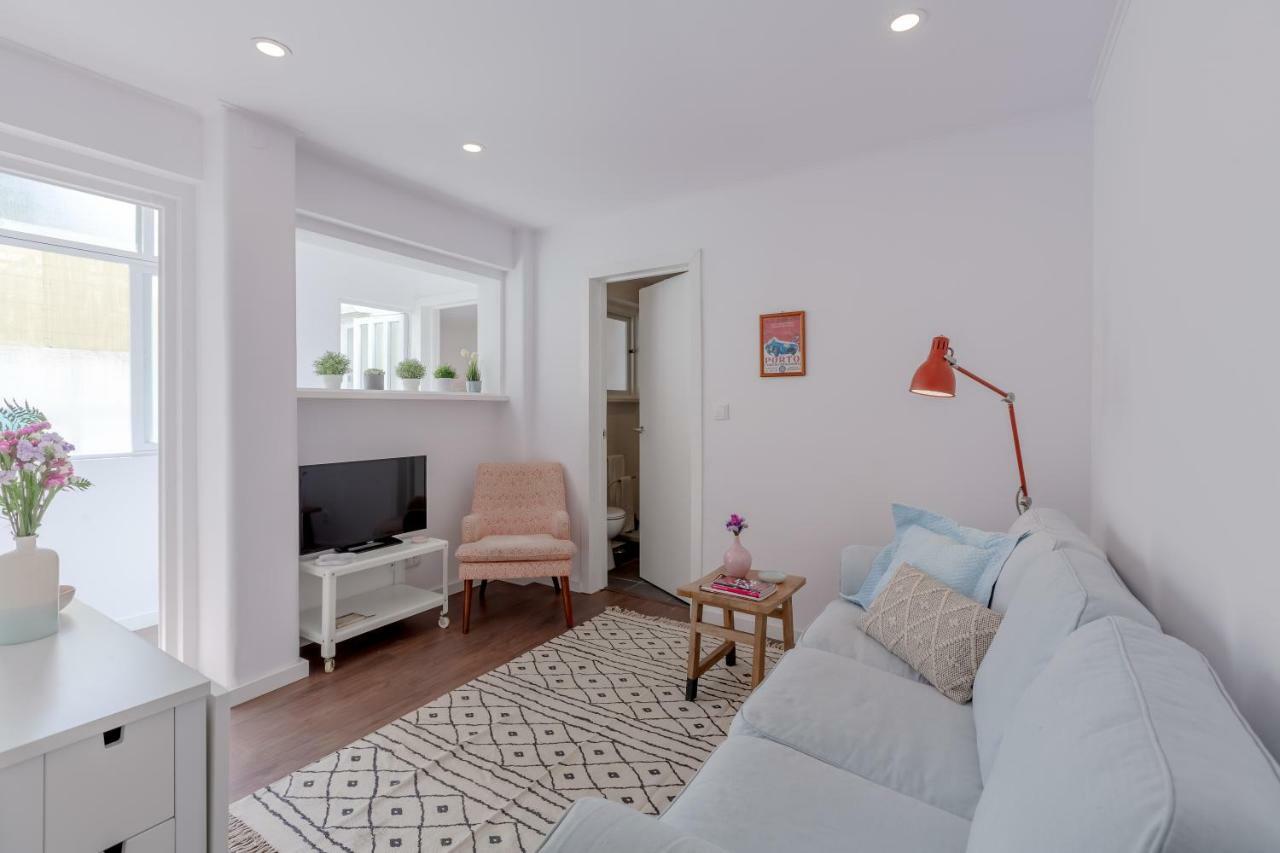 Sunny Apartment With Patio, By Timecooler Lisabona Exterior foto